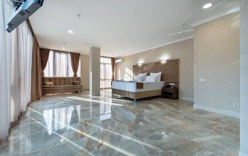Alcont Hotel
