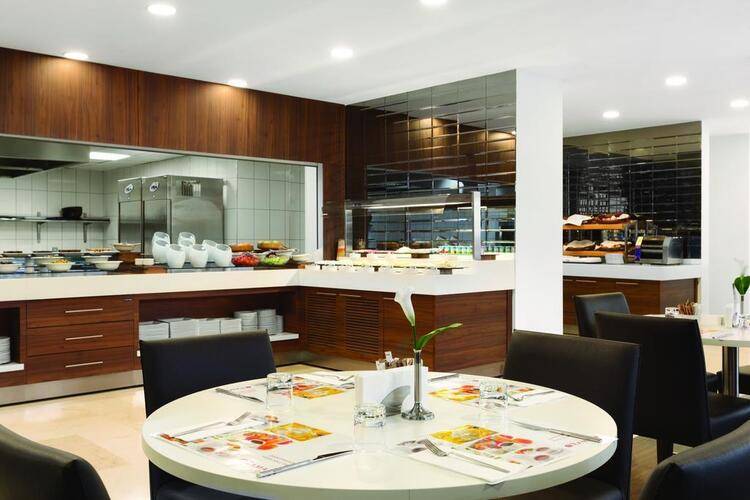 Ramada Encore Kartal Istanbul