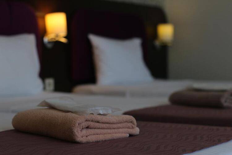 Niconya Port Suites & Hotel
