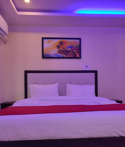 Royal Neptunian Goa (Ex. Royal Tulip Beach Cottages)