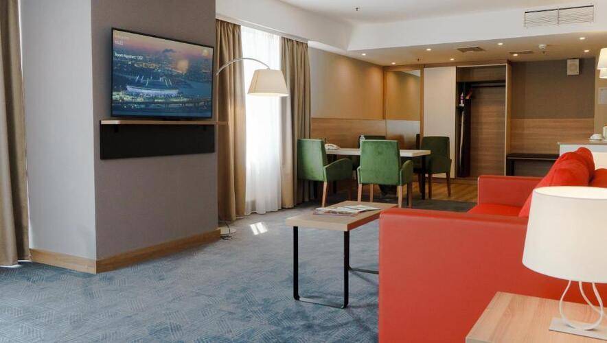 Holiday Inn Московские Ворота