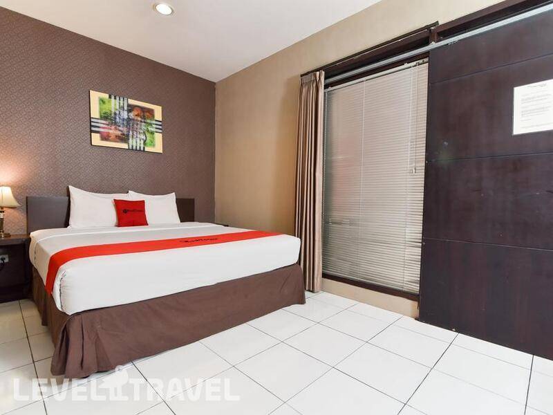 Фотография Reddoorz Plus @ Raya Legian