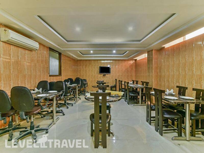 Фотография Capital O 444 Hotel Venus