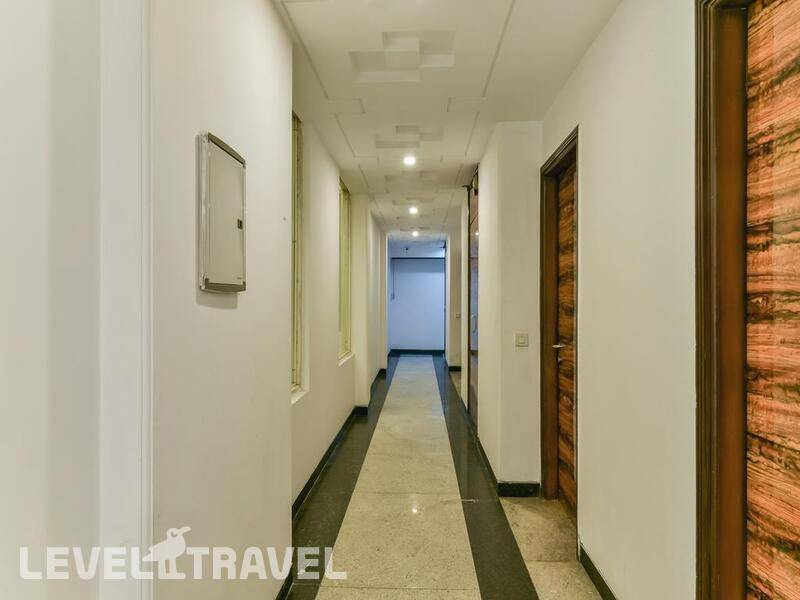 Фотография Capital O 444 Hotel Venus