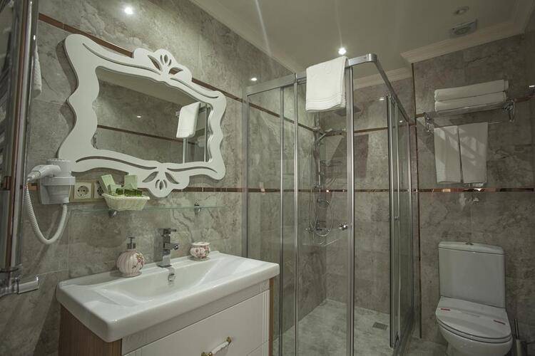 Miran Hotel