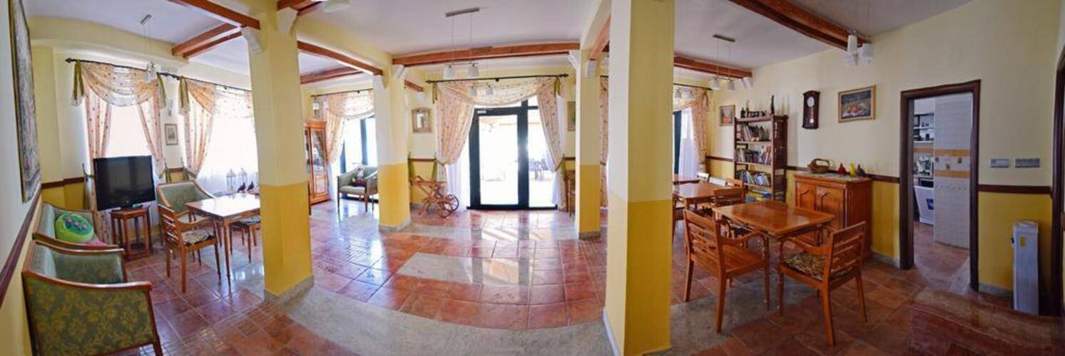 Aparthotel Villa Lav