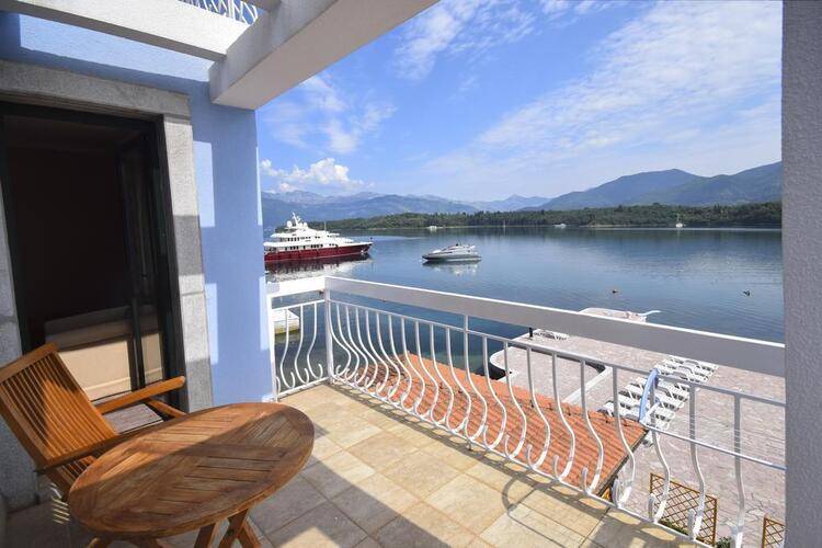 Aparthotel Villa Lav