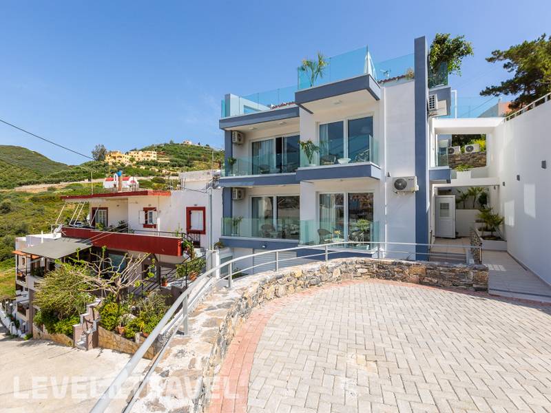 Фотография Akrogiali Luxury Aparthotel