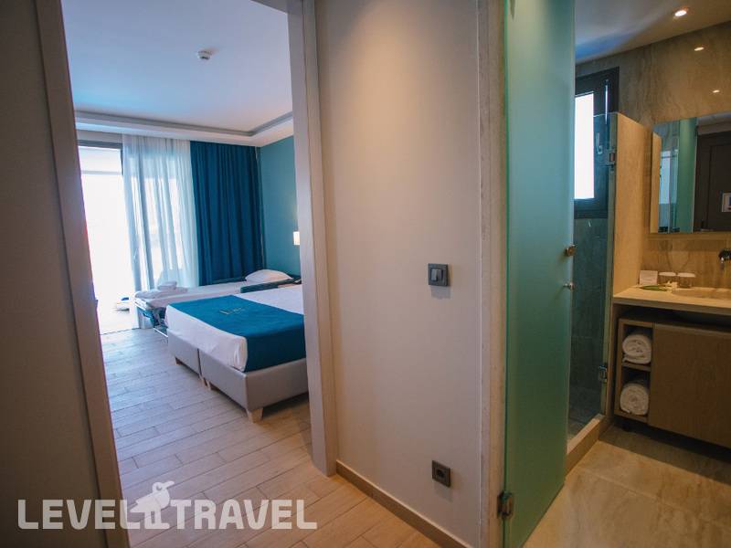 Фотография Almyros Beach Resort & Spa
