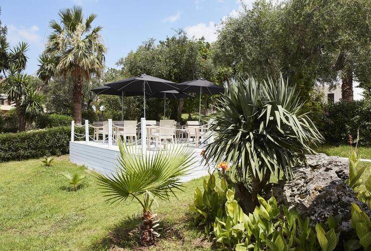 Mr And Mrs White Corfu (Adults Only 16+)