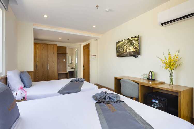 Glory Hotel