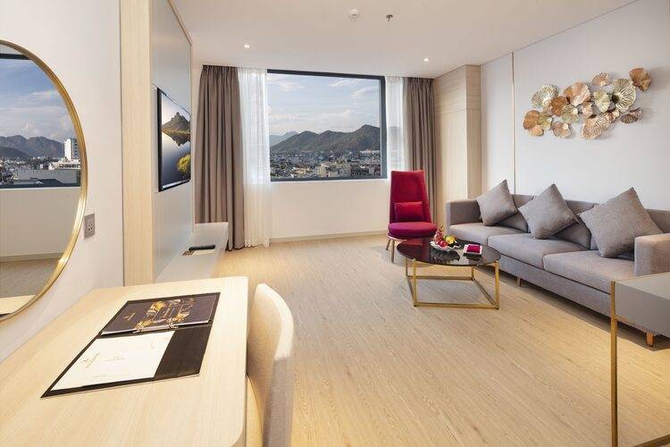 D Qua Hotel