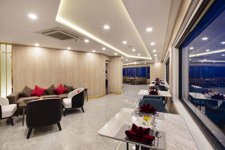 D Qua Hotel