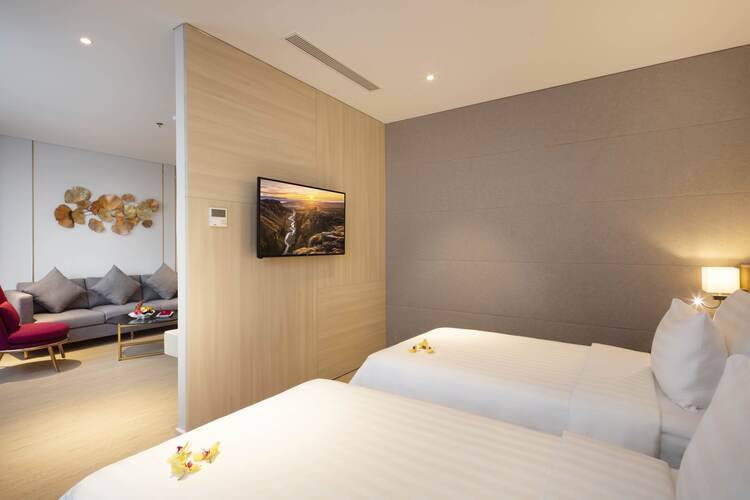 D Qua Hotel