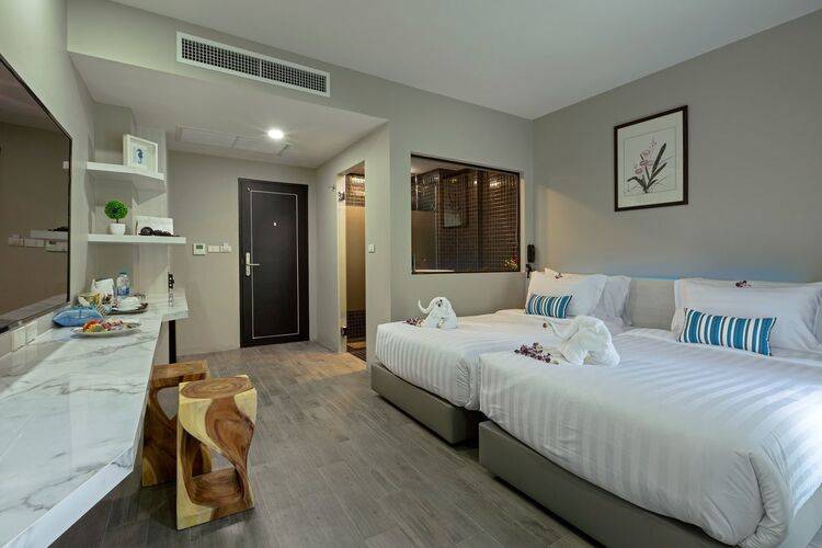 Triple L Hotel Patong Beach