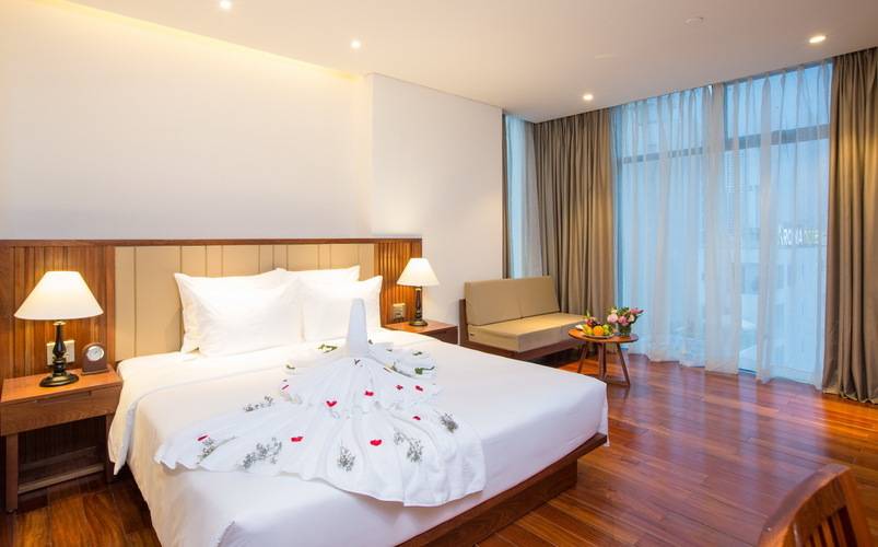 Green Beach Hotel