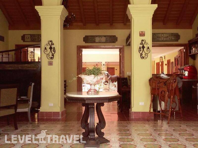Фотография Hoteles E Caballeriza