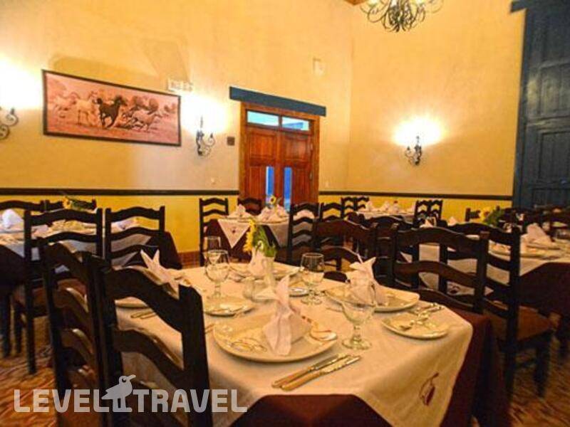 Фотография Hoteles E Caballeriza