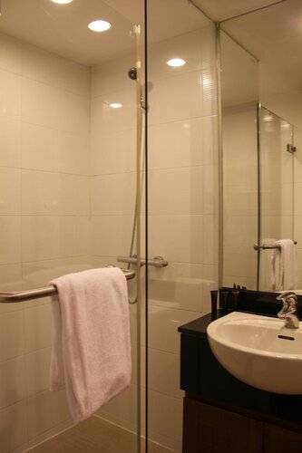 Furamaxclusive Sathorn
