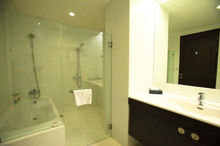 Furamaxclusive Sathorn