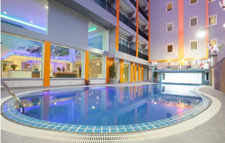 Furamaxclusive Sathorn