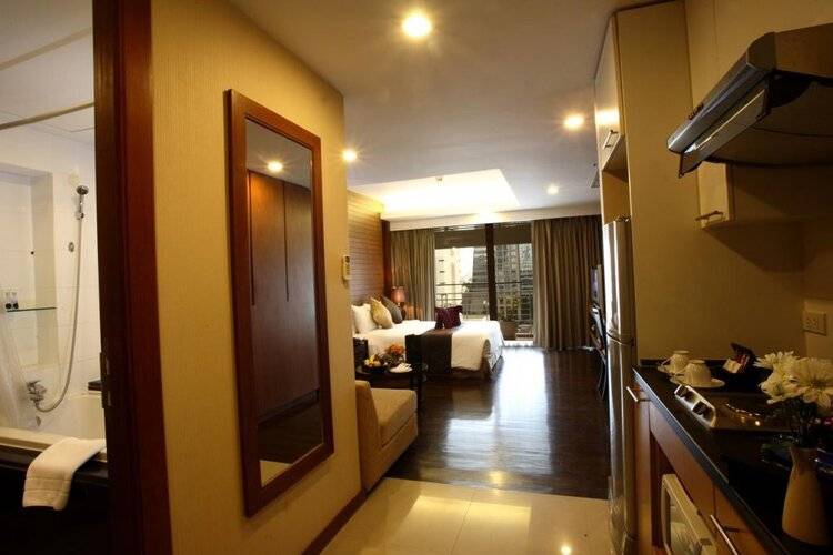 Furamaxclusive Sathorn