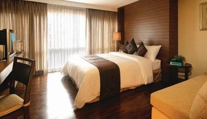 Furamaxclusive Sathorn