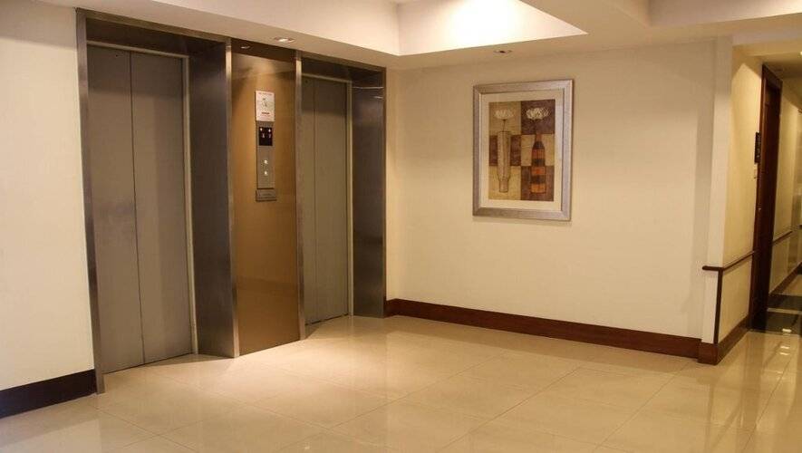 Furamaxclusive Sathorn