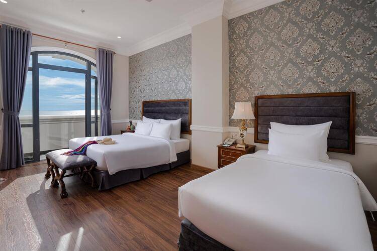 Avs Hotel