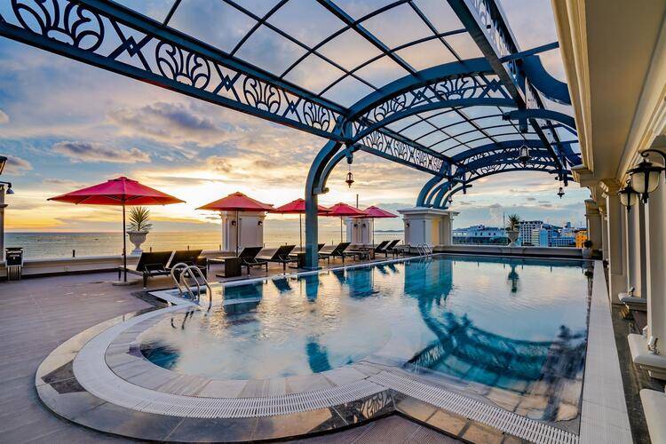 Avs Hotel
