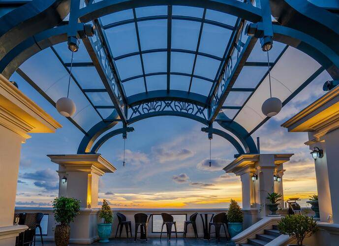 Avs Hotel