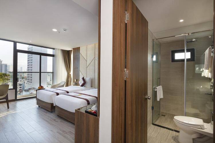 Senia Hotel