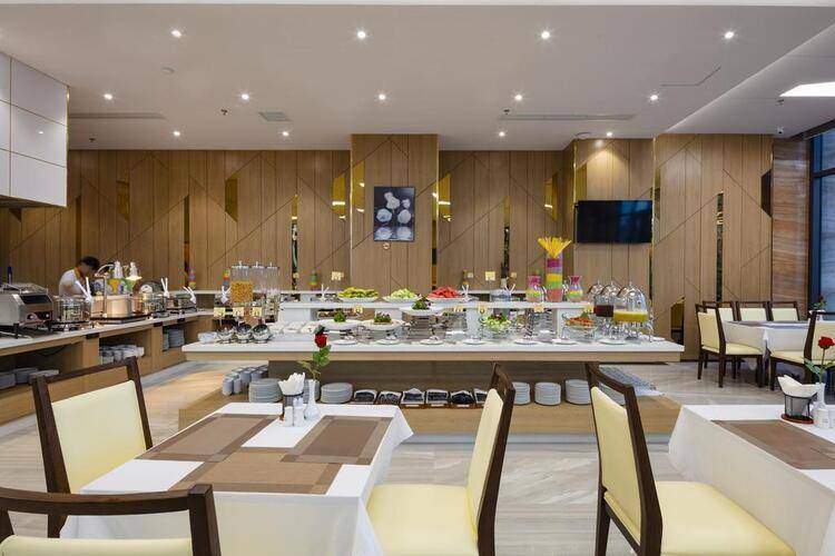 Senia Hotel