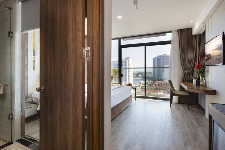 Senia Hotel