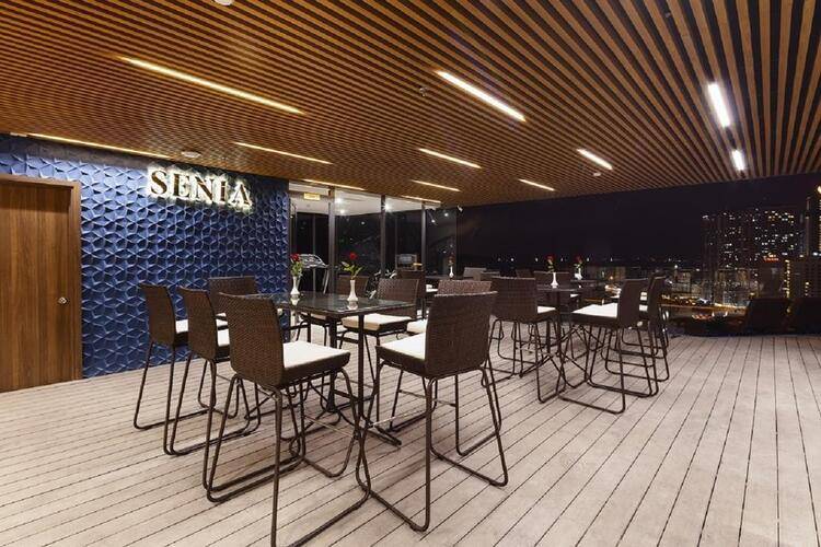 Senia Hotel