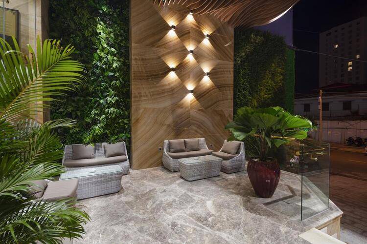 Senia Hotel