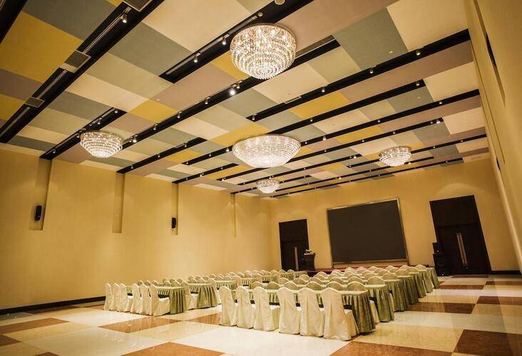 Hotel Momc