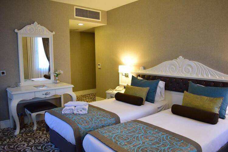 Taksim Line Hotel
