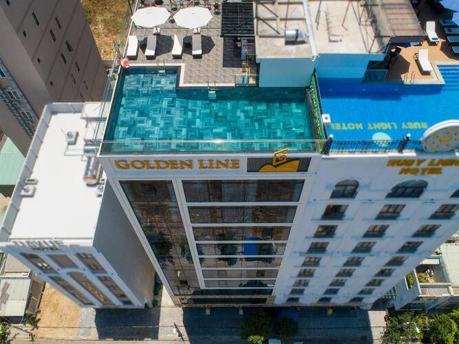 Golden Line Hotel