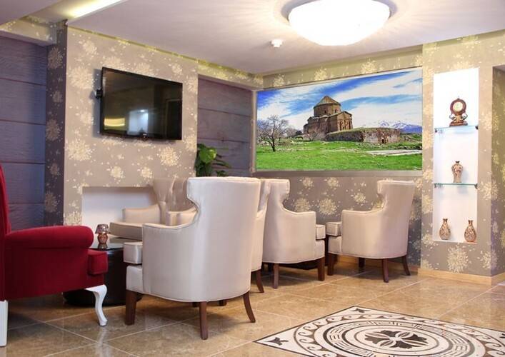 Tamara Residence