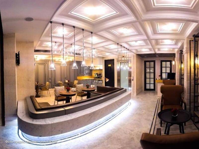 Фотография Maroon Tomtom Hotel
