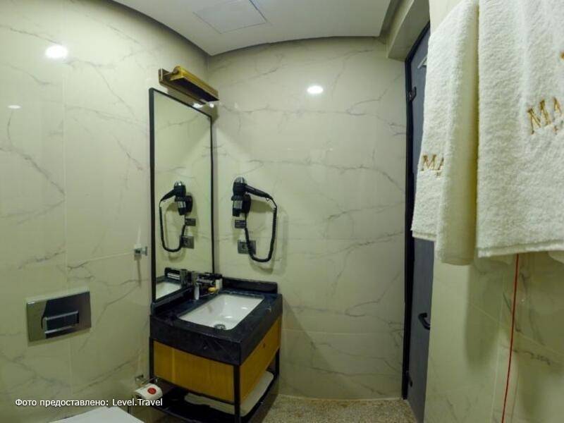 Фотография Maroon Tomtom Hotel