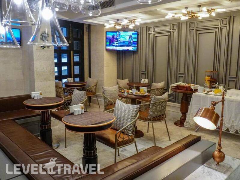 Фотография Maroon Tomtom Hotel