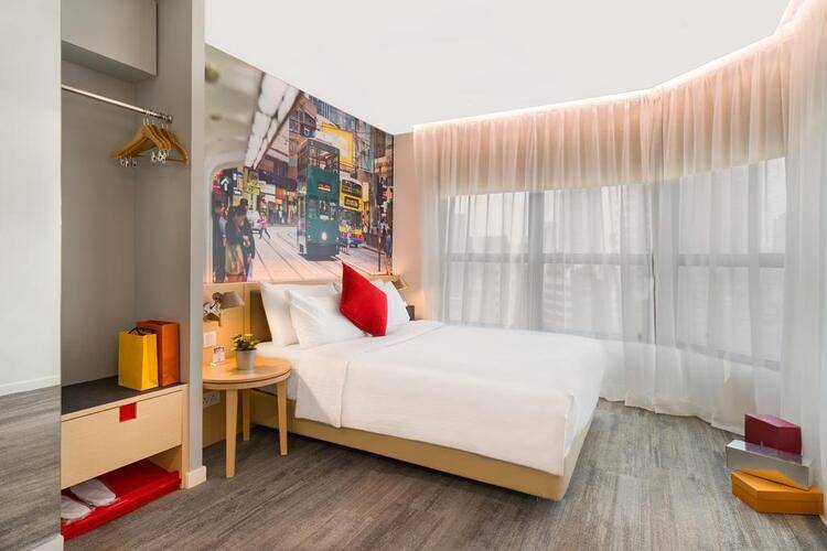 Travelodge Central, Hollywood Road