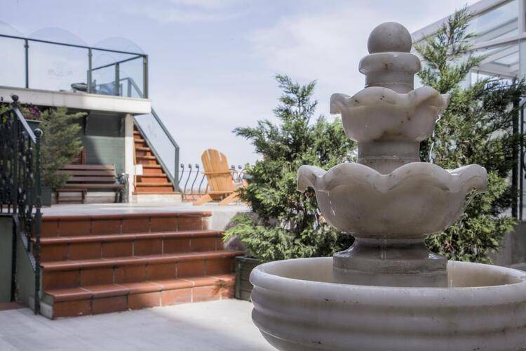 Hhk Hotel