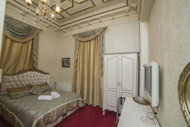 Hhk Hotel