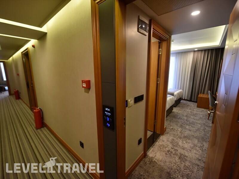 Фотография Four Seven Hotel