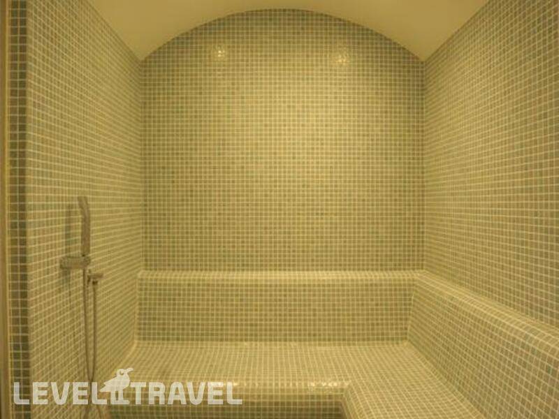 Фотография Four Seven Hotel