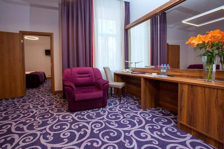 Best Western Plus Сentre (Ex. Октябрьская Лиг. Корпус)