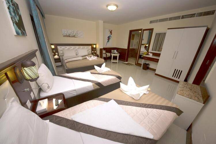 Mariana Hotel